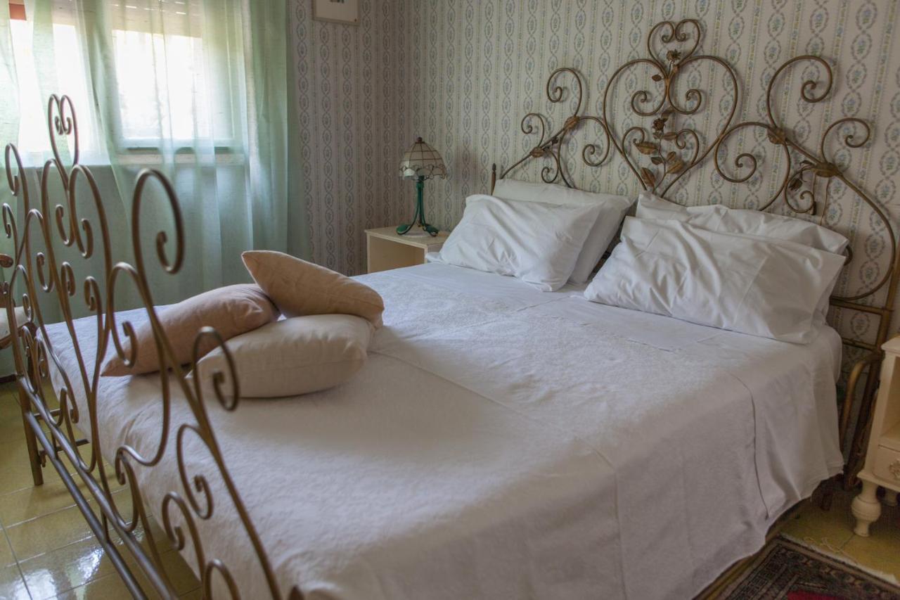 Bed and Breakfast Un Tuffo Nella Baia Di Capomulini Acireale Exteriér fotografie